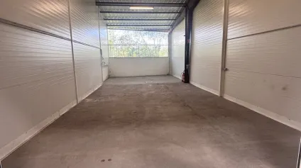 A LOUER CELLULE D'ACTIVITÉ DE 72 M2 SECTEUR CLERMONT - Offre immobilière - Arthur Loyd