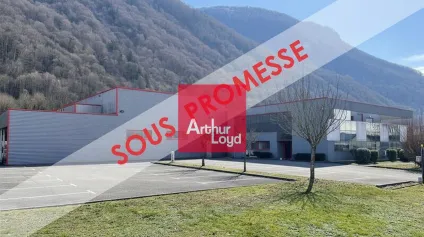 Locaux d'activité à louer à Saint-Quentin-sur-Isère avec terrain de 1,5 Ha - Offre immobilière - Arthur Loyd