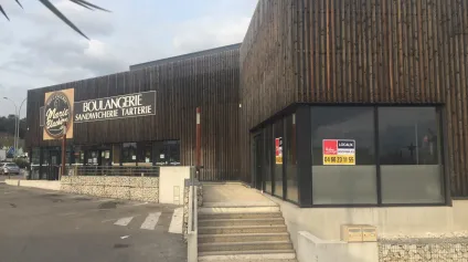 COMMERCE ZONE COMMERCIALE - LOCATION - NIMES KENNEDY - Offre immobilière - Arthur Loyd
