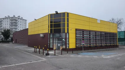 Local Commercial à Vendre AUDINCOURT, zone des Arbletiers - Offre immobilière - Arthur Loyd