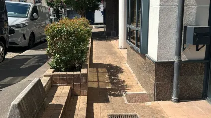 LOCAL COMMERCIAL - A VENDRE - NANTES - Offre immobilière - Arthur Loyd