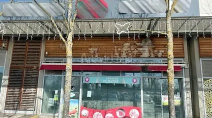 LOCAL COMMERCIAL à LOUER de 157 m² - Offre immobilière - Arthur Loyd