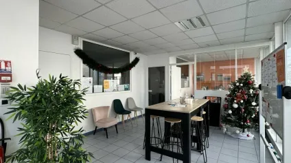 JOUE LES TOURS BUREAUX COMMERCIAUX A VENDRE 105 M² INVESTISSEMENT VENDU OCCUPÉ - Offre immobilière - Arthur Loyd