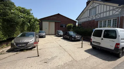 Locaux d'activité à louer à LUNERAY 76810 - Offre immobilière - Arthur Loyd