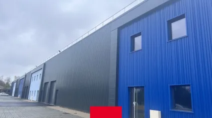A vendre/à louer à proximité de Bourg en Bresse, locaux d'activité, à partir de 210 m2 - Offre immobilière - Arthur Loyd