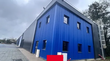 A vendre ou à louer à proximité de Bourg en Bresse, 210 m2 d'activité ou de stockage - Offre immobilière - Arthur Loyd