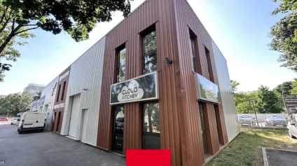LOCATION | locaux d'activité de 167 m² | Showroom | Bourg en Bresse - Offre immobilière - Arthur Loyd