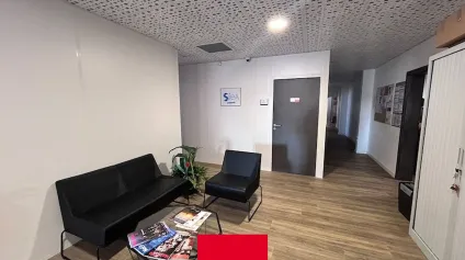 BOURG EN BRESSE - LOCATION - BUREAUX PRETS A L'EMPLOI - CENTRE VILLE - Offre immobilière - Arthur Loyd