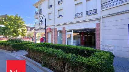Local commercial à louer à DREUX 28100 - Offre immobilière - Arthur Loyd