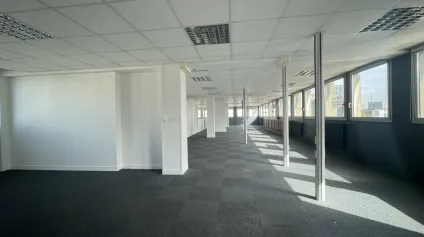 À LOUER - LE HAVRE HYPERCENTRE  BUREAUX de 280 m² - Offre immobilière - Arthur Loyd