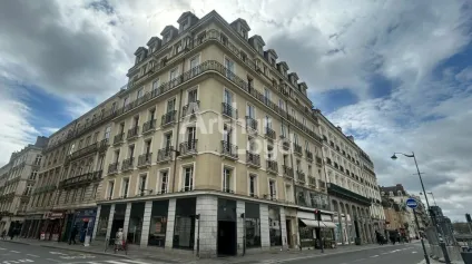 RENNES HYPER CENTRE - BUREAUX A LOUER - COURTE DURÉE - Offre immobilière - Arthur Loyd