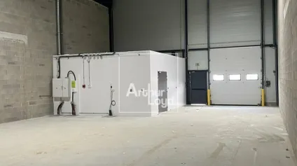 Bâtiment neuf dans une Zone d'Activités - Offre immobilière - Arthur Loyd