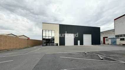 A louer - Local d'activité d'environ 1390m2 secteur ZI COLBERT Reims - Offre immobilière - Arthur Loyd
