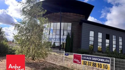 Bureau à louer à CHARTRES 28000 - Offre immobilière - Arthur Loyd