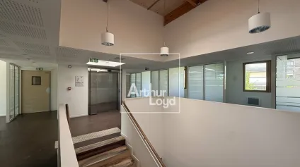 SECTEUR GARE - BUREAUX EN TRES BON ETAT - Offre immobilière - Arthur Loyd