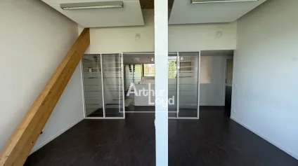 SECTEUR GARE - BUREAUX EN TRES BON ETAT - Offre immobilière - Arthur Loyd