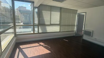 BUREAUX location à TULLE 19000 - Offre immobilière - Arthur Loyd