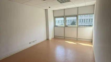 A LOUER Bureaux 130m2-Tulle - Offre immobilière - Arthur Loyd