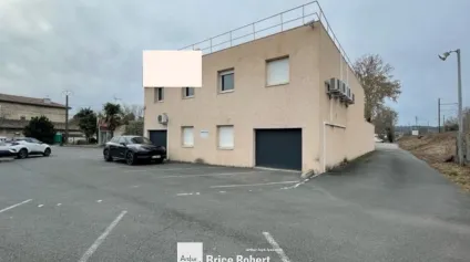 Vente bâtiment indépendant avec entrepôt et visibilité à Ambérieux - Offre immobilière - Arthur Loyd