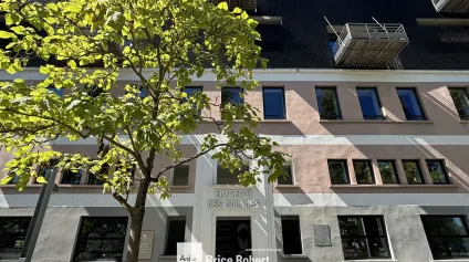 Bureaux à louer à Lyon lumineux avec balcons privés sur la Saône - Offre immobilière - Arthur Loyd