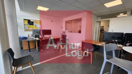 Local Commercial / Bureaux - 80 m² - Bel emplacement - Offre immobilière - Arthur Loyd
