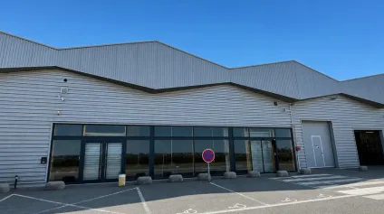LOCAL COMMERCIAL location à GONFREVILLE L'ORCHER 76700 - Offre immobilière - Arthur Loyd