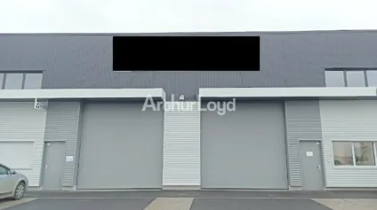 LOCAL D'ACTIVITE - ENTREPOT à LOUER de 445 m² - Offre immobilière - Arthur Loyd