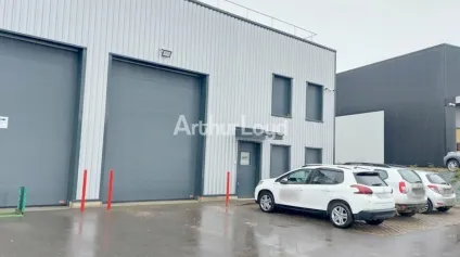 LOCAL D'ACTIVITE - ENTREPOT à LOUER de 320 m² - Offre immobilière - Arthur Loyd