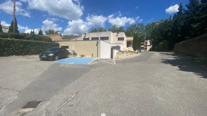 Bâtiment indépendant bureaux 390M² à vendre - Offre immobilière - Arthur Loyd
