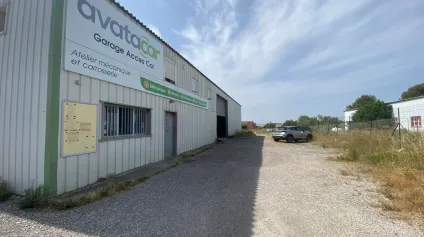 225m² de local d'activités à louer Lancon Provence - Offre immobilière - Arthur Loyd