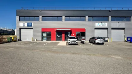 Locaux d'activités récents à LOUER sur GIGNAC LA NERTHE - Offre immobilière - Arthur Loyd