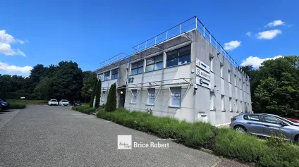 Bureaux à louer à Saint-Priest aménagés 104 m² avec fibre optique - Offre immobilière - Arthur Loyd
