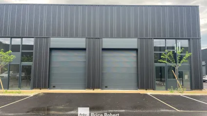Local d'activités à vendre à Trévoux dans parc sécurisé et modulable - Offre immobilière - Arthur Loyd