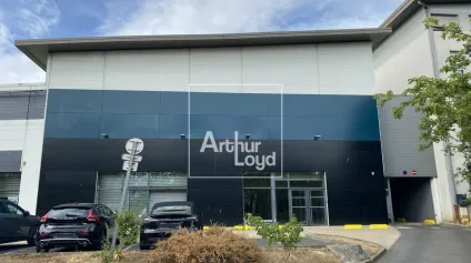 LOCAL COMMERCIAL LES ULIS A LOUER - Offre immobilière - Arthur Loyd