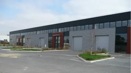 Locaux d activité à louer avec bureaux Mitry-Mory accès rapide Roissy-CDG - Offre immobilière - Arthur Loyd