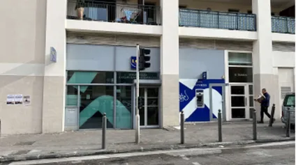 Local commercial PMR à louer - St Charles - 13003 Marseille - Offre immobilière - Arthur Loyd
