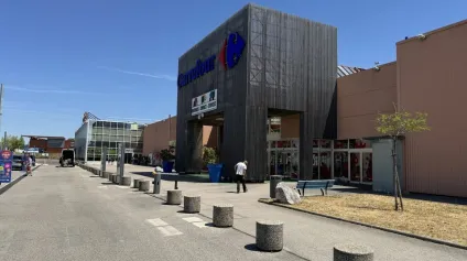 CENTRE COMMERCIAL CARREFOUR DIJON SUD - Offre immobilière - Arthur Loyd
