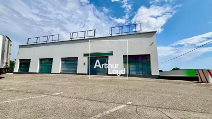 Local commercial à louer - 1000 m2 - Montpellier - Offre immobilière - Arthur Loyd