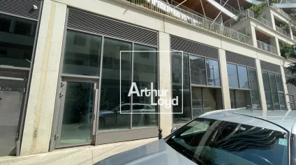 Local commercial - Emplacement premium Montpellier Saint-Roch - Forte visibilité - Offre immobilière - Arthur Loyd