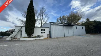 À LOUER - LOCAUX D'ACTIVITÉS 524 M2 - ORANGE - Offre immobilière - Arthur Loyd