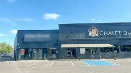 LOCAL COMMERCIAL à LOUER de 490 m² - Offre immobilière - Arthur Loyd