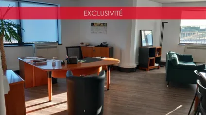  A LOUER - BUREAUX - Offre immobilière - Arthur Loyd