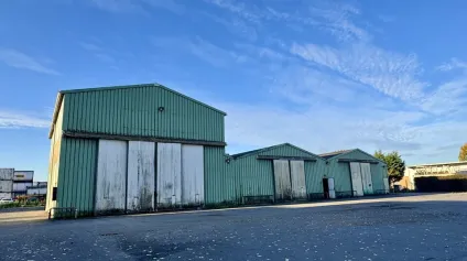 LE HAVRE ZI & PORTUAIRE - A LOUER - ENTREPÔT + TERRE PLEIN PL - Offre immobilière - Arthur Loyd