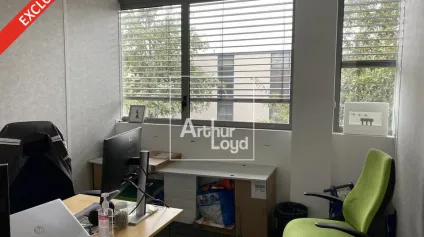 BUREAUX CLIMATISES A LOUER - GRIGNY - Offre immobilière - Arthur Loyd