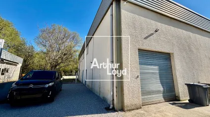 Local d'activité à louer - 60 m² - Montpellier Nord - Stockage - Accès rapide - Offre immobilière - Arthur Loyd