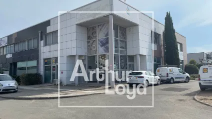 BUREAUX A LOUER 121 M2 - FREJORGUES OUEST MAUGUIO - Offre immobilière - Arthur Loyd