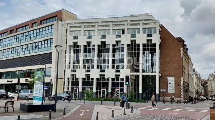 À vendre : Plateaux de bureaux avec parkings - Emplacement stratégique à l'entrée de Lille - Offre immobilière - Arthur Loyd
