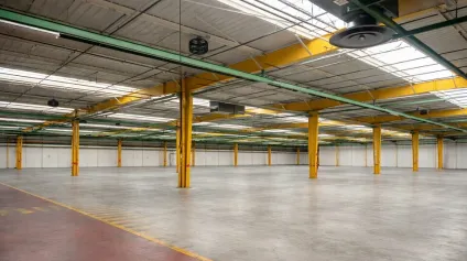 À VENDRE  Site industriel majeur de plus de 21 000 m²  Vendée (85) - Offre immobilière - Arthur Loyd