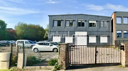 À LOUER - Bâtiment indépendant de bureaux et activités de 700 m² - Saint-André-lez-Lille - Offre immobilière - Arthur Loyd
