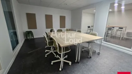 ANGERS OUEST BUREAUX INDEPENDANT DE 210 M² A LOUER - Offre immobilière - Arthur Loyd